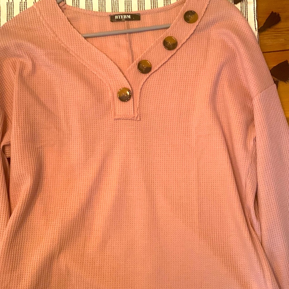 Thermal v neck with large buttons